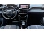 Peugeot 2008 GT | Active Safety Brake met camera en radar (automatisch noodremsysteem) met Distance Alert (waarschuwing dreigende aanrijding) | Advanced Active Safety Brake met camera en radar | Climate Control