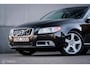 Volvo V70 2.0 D3 R-Design | 5 cilinder | Unieke opties | Entertainment | Schuifdak | Rondomzicht camera | Xenon | Adaptive Cruise | Memory | Lane Assist | BLIS | NL auto NAP |