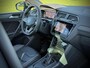 Volkswagen Tiguan 1.5 TSI R-Line Panoramadak|Leer|Elektr. verst. stoelen|Camera|Keyless|Sfeerverlichting|Virtual|Trekhaak|Carplay