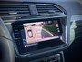 Volkswagen Tiguan 1.5 TSI R-Line Panoramadak|Leer|Elektr. verst. stoelen|Camera|Keyless|Sfeerverlichting|Virtual|Trekhaak|Carplay