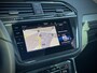 Volkswagen Tiguan 1.5 TSI R-Line Panoramadak|Leer|Elektr. verst. stoelen|Camera|Keyless|Sfeerverlichting|Virtual|Trekhaak|Carplay