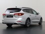 Ford Focus 1.0 EcoBoost Hybrid ST Line X | Trekhaak | Panoramadak | Winterpakket | Matrix Led Koplampen | Navigatie |