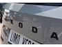 Skoda Karoq 1.5 TSI ACT Sportline Business Panorama | BSM | Navigatie | Trekhaak | Half-Leder | 12 mnd BOVAG garantie | Whatsapp 06-53188999