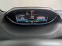 Peugeot 3008 1.6 HYbrid 225 GT | VERWACHT | Blackpack | Adapt. Cruise | Focal Audio | Massage | Trekhaak | Camera | Stoelverwarming | Memory | Keyless