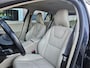 Volvo V60 2.0T Kinetic Automaat! Trekhaak! Leer! Nette Auto! NAP! Airco/Clima! Cruise Control!