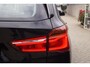 BMW X1 XDrive20i High Executive Autom Panodak Leder Sportst Stoelverw Navi Head-Up Clima Cruise 2x PDC LED Kopl LMV 18 ENZ.