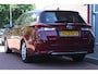 Toyota Auris 1.8 Hybrid Aut. *Executive* | Panorama | Camera | Stoelverwarming | Half- Leder | Cruise & Climate Control | Extra Velgenset |