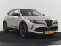 Alfa Romeo Junior Elettrica 54 kWh | SOH 97,3% | Adaptive cruise | Carplay | Full LED | Parkeerhulp | Climate control | Digital Cockpit | 18'' velgen | Keyless start