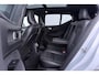 Volvo XC40 1.5 T4 Recharge R-Design | ACC | Panoramadak | Harman/Kardon | 360° Camera | Stoel+Stuurverwarming | 20 Inch