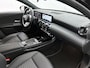 Mercedes-Benz A-klasse 180 Star Edition | Dode Hoek Ass | Stoelverwarming | LED Verlichting | Parkeerpakket met Camera | Inclusief 24 maanden Mercedes-Benz Certified garantie voor Europa.