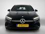 Mercedes-Benz A-klasse 180 Star Edition | Dode Hoek Ass | Stoelverwarming | LED Verlichting | Parkeerpakket met Camera | Inclusief 24 maanden Mercedes-Benz Certified garantie voor Europa.