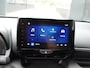 Mazda 2 Hybrid Toyota Yaris 1.5 Homura (Navi/Carplay,Camera,AdaptiveCruise,Stoel+Stuurverwarming,PDC,Leder,Keyless)