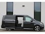 Mercedes-Benz EQV 300 L2 / AMG / Luchtvering / 7-Persoons / Burmester / Electr Stoelen / Vol Opties / NIEUW!!