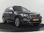 BMW X3 xDrive20i High Executive Edition Panorama dak | Carplay | Climate control | Stoelverwarming | Cruise control | Sfeerverlichting | Navigatie | Bluetooth | Leder bekleding | Achteruitrij camera | DAB Radio