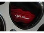 Alfa Romeo Tonale 1.5T Hybrid Veloce Schakelpaddles Draadloze Lader Stoelventilatie 24 Maanden garantie* (Vraag naar de voorwaarden)