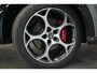 Alfa Romeo Tonale 1.5T Hybrid Veloce Schakelpaddles Draadloze Lader Stoelventilatie 24 Maanden garantie* (Vraag naar de voorwaarden)