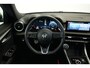 Alfa Romeo Tonale 1.5T Hybrid Veloce Schakelpaddles Draadloze Lader Stoelventilatie 24 Maanden garantie* (Vraag naar de voorwaarden)