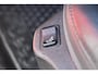 Jeep Renegade 1.4 MultiAir Limited | Climate Control | Cruise Control | Trekhaak | Panoramadak | Achteruitrijcamera | Stoel- en Stuurverwarming |