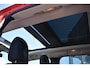 Jeep Renegade 1.4 MultiAir Limited | Climate Control | Cruise Control | Trekhaak | Panoramadak | Achteruitrijcamera | Stoel- en Stuurverwarming |