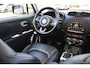 Jeep Renegade 1.4 MultiAir Limited | Climate Control | Cruise Control | Trekhaak | Panoramadak | Achteruitrijcamera | Stoel- en Stuurverwarming |