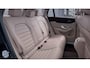 Mercedes-Benz GLC 200 Premium | Multibeam | Beige leer | Achteruitrijcamera | Sfeerverlichting | Treeplanken |