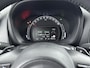 Toyota Aygo X 1.0 VVT-i S-CVT Premium | Dealer Onderhouden | 1e Eigenaar | JBL | Keyless Entry/Start | Climate Control | Stoelverwarming | Parkeersensoren voor+achter | Draadloze telefoonlader |