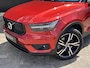 Volvo XC40 1.5 T4 Recharge R-Design Expression Adaptieve cruise control / Stoelverwarming / Pilot assist / Parkeercamera / Bochtverlichting