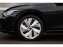 Volkswagen Golf 1.5 eHybrid 204pk DSG Life Edition | Navigatie via Carplay & Android Auto | 17" Nothingham Velgen