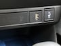 Toyota Yaris 1.5 Hybrid Executive | JBL | Head-Up Display | Dodehoek Detectie | Stoel+stuurverwarming | Parkeersensoren voor+achter | Draadloze telefoonlader | Navigatie | Apple CarPlay/Android Auto |