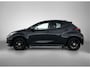Toyota Yaris 1.5 Hybrid Executive | JBL | Head-Up Display | Dodehoek Detectie | Stoel+stuurverwarming | Parkeersensoren voor+achter | Draadloze telefoonlader | Navigatie | Apple CarPlay/Android Auto |