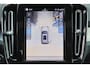 Volvo XC40 B3 Plus Black Edition - IntelliSafe Assist & Surround - 360º Camera - Harman/Kardon audio - Verwarmde voorstoelen & stuur - Parkeersensoren voor & achter - Elektr. bedienb. voorstoelen met geheugen links - Draadloze tel. lader - Standkachel - Extra getint glas - 20' LMV