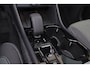 Volvo XC40 B3 Plus Black Edition - IntelliSafe Assist & Surround - 360º Camera - Harman/Kardon audio - Verwarmde voorstoelen & stuur - Parkeersensoren voor & achter - Elektr. bedienb. voorstoelen met geheugen links - Draadloze tel. lader - Standkachel - Extra getint glas - 20' LMV