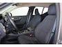 Volvo XC40 T3 Business Pro - IntelliSafe Assist & Surround - Parkeercamera achter - Parkeersensoren voor & achter - High Performance audio - 18' LMV