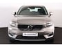 Volvo XC40 T3 Business Pro - IntelliSafe Assist & Surround - Parkeercamera achter - Parkeersensoren voor & achter - High Performance audio - 18' LMV