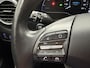 Hyundai Kona Electric EV Limited 64 kWh 3- Fase SOH 95,6% | Warmtepomp | Elektrisch Schuif/Kanteldak | Camera | Leer | Head-Up Display