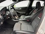 Mercedes-Benz A-klasse 180 Business Solution | Zeer nette auto | Navigatie | Achteruitrijcamera | Parkeersensoren v + a | Comfort stoelen | Stoelverwarming |