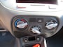 Kia Rio 1.4 LXE 5 drs , stuurbekrachtiging.