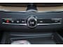 Volvo XC60 T6 Recharge AWD Plus Dark - Panorama/schuifdak - IntelliSafe Assist & Surround - 360º Camera - Harman/Kardon audio - Verwarmde voorstoelen, stuur & achterbank - Parkeersensoren voor & achter - Elektr. bedienb. voorstoelen met geheugen - Head up display - Inklapbare trekhaak - 19' LMV
