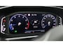 Volkswagen T-Roc 1.5 TSI 150pk R-Line Business DSG / Navigatie / Stoelverwarming / Camera