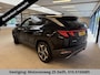 Hyundai Tucson 1.6 T-GDI HEV Premium . STOEL & STUUR VERWARMING . ELEKTRISCHE ACHTERKLEP . GARANTIE TOT 04-2032! .
