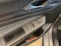 Volkswagen Golf Variant 1.5 eTSI R-Line . GARANTIE TOT 06-2031! . APPLE CARPLAY & ANDRIOD AUTO . STUUR EN STOEL VERWARMING .