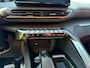 Peugeot 3008 1.6 HYbrid 225 GT Business Pack / Automaat / Panorama dak / Massagestoelen / Adaptive Cruise Control / 19"LM velgen