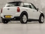 MINI Countryman 1.6 Cooper Chili Sport (PANORAMADAK, NAVIGATIE, LEDER, STOELVERWARMING, SPORTSTOELEN, PARKEERSENSOREN, CRUISE, NIEUWSTAAT)