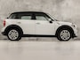 MINI Countryman 1.6 Cooper Chili Sport (PANORAMADAK, NAVIGATIE, LEDER, STOELVERWARMING, SPORTSTOELEN, PARKEERSENSOREN, CRUISE, NIEUWSTAAT)