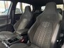 Volkswagen Golf 1.5 eTSI R-Line / Camera / Matrix /
