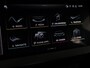 Audi A3 Sportback 40 TFSI e S edition 204 pk S-tronic | Verlengde garantie | Parkeersensoren (Park assist) | Achteruitrijcamera | Adaptieve cruise control | Autom. airco (3 zones) | S-Line |