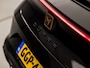 CUPRA Leon 1.4 e-Hybrid VZ Sport 245Pk Automaat (APPLE CARPLAY, GROOT NAVI, KUIPSTOELEN, STUUR/STOELVERWARMING, LEDER, GETINT GLAS, KEYLESS, SFEERVERLICHTING, NEIUWSTAAT)