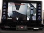 Toyota RAV4 2.5 Plug-in Hybrid AWD Bi-Tone Plus | 1500 KG trekgewicht | JBL Audio | Stoelverwarming & ventilatie | Memory Seats | Navigatie