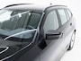 BMW 3-Serie Touring 320e Shadow Line | Camera | Trekhaak | Leder/Stof | DAB | LED | Cruise | Carplay