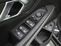 BMW 3-Serie Touring 320e Shadow Line | Camera | Trekhaak | Leder/Stof | DAB | LED | Cruise | Carplay